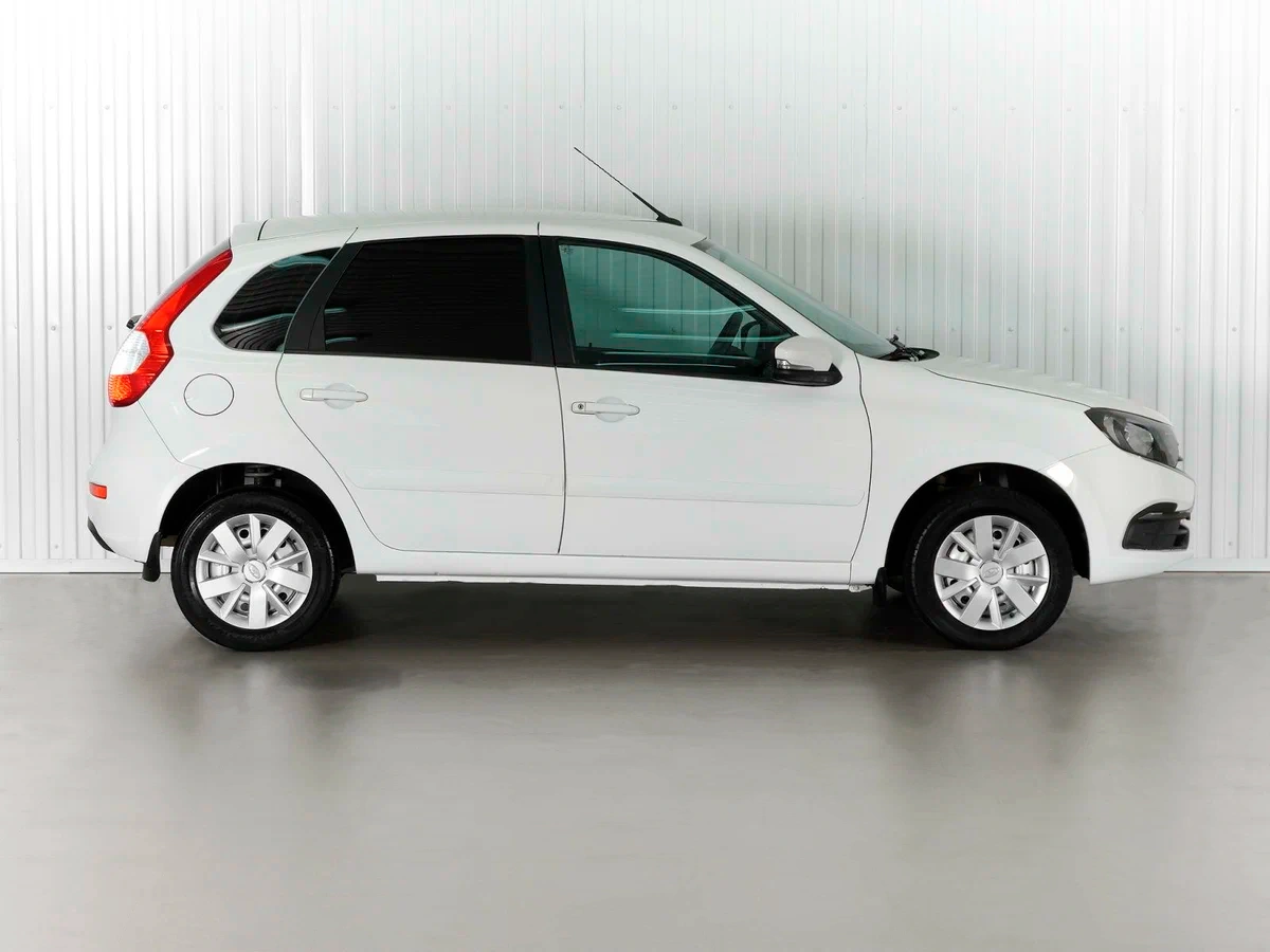 Lada Granta Хэтчбек в Екатеринбурге - еще фото