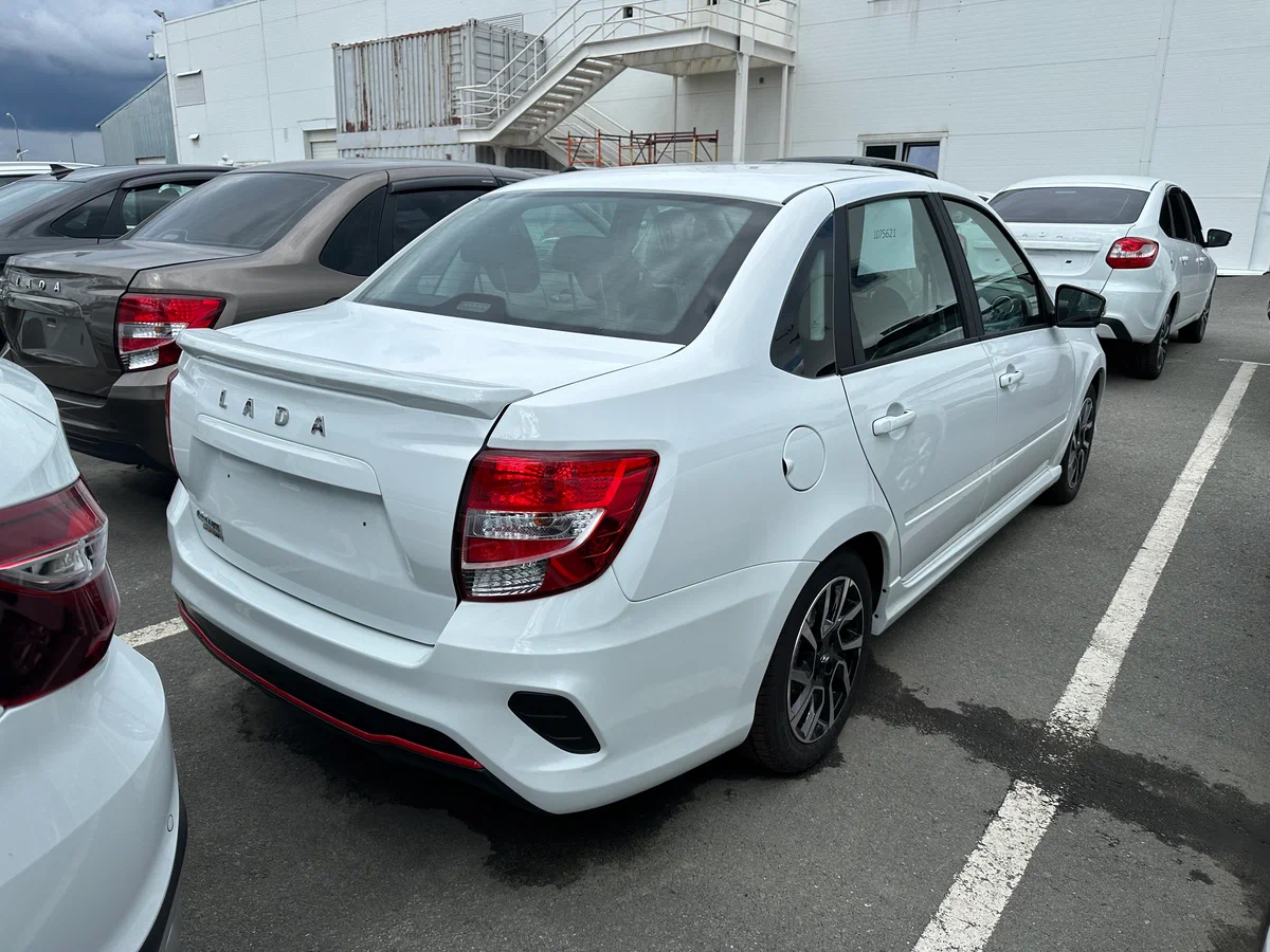 Lada Granta Sportline в Екатеринбурге - еще фото