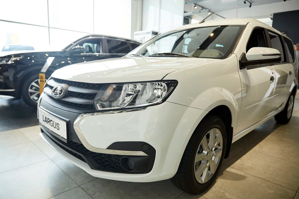 Lada Largus в Екатеринбурге - фото №1