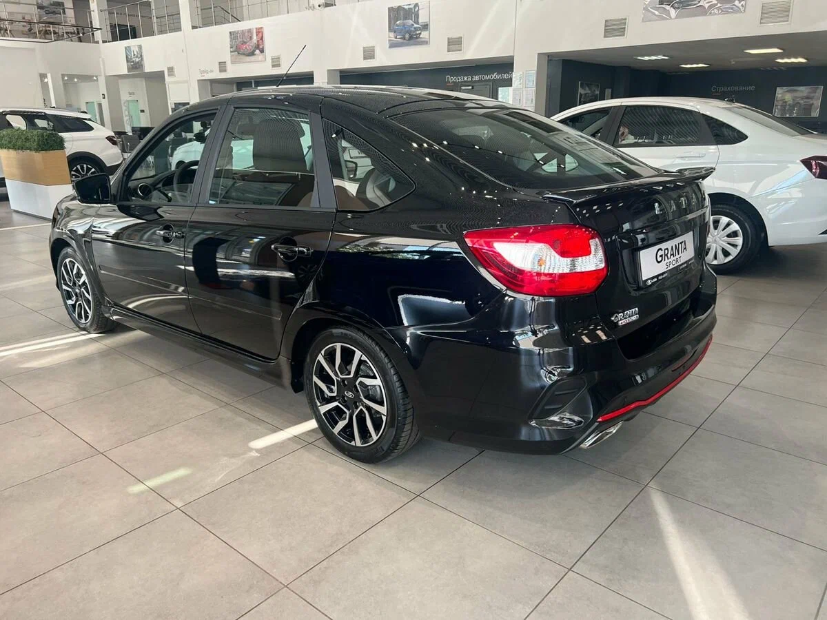 Lada Granta Sportline Лифтбек в Екатеринбурге - фото №3