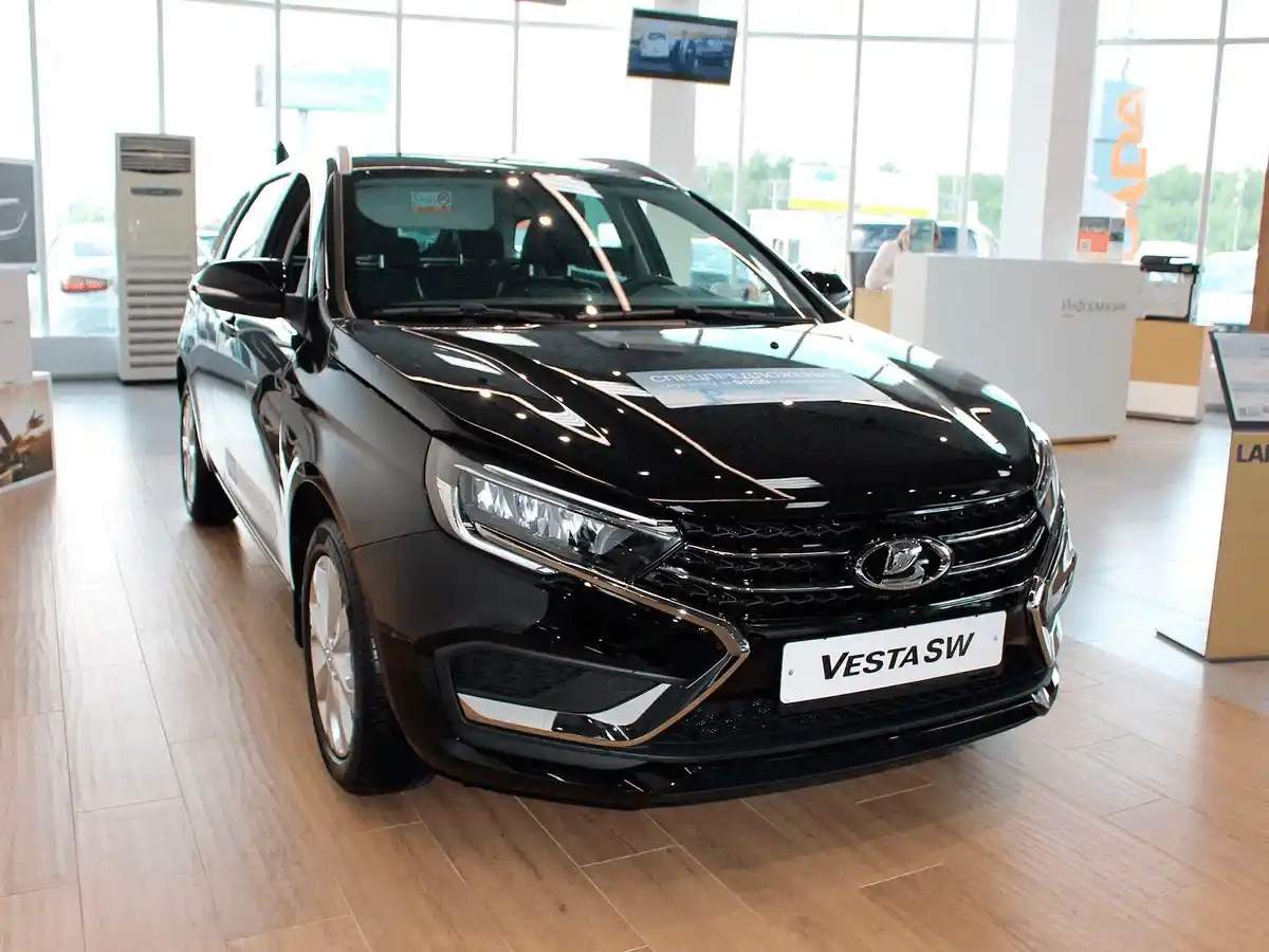 Lada Vesta SW в Екатеринбурге - фото №3