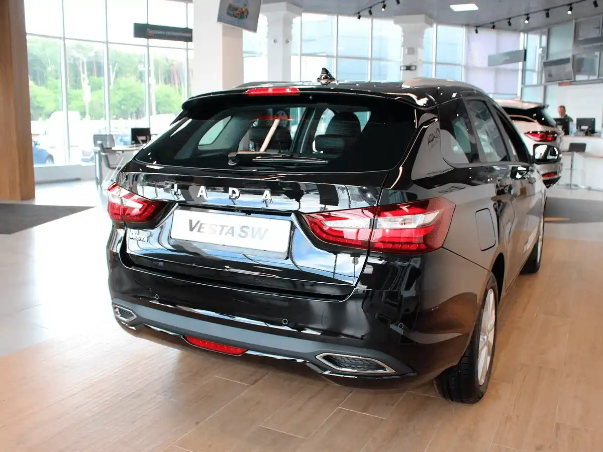 Lada Vesta SW в Екатеринбурге - фото №4